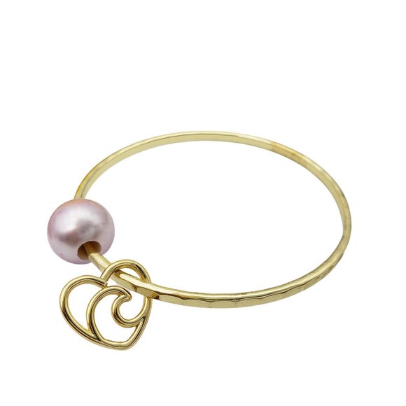 Hammered Pearl Shell Bracelets - Picture 5 of 5